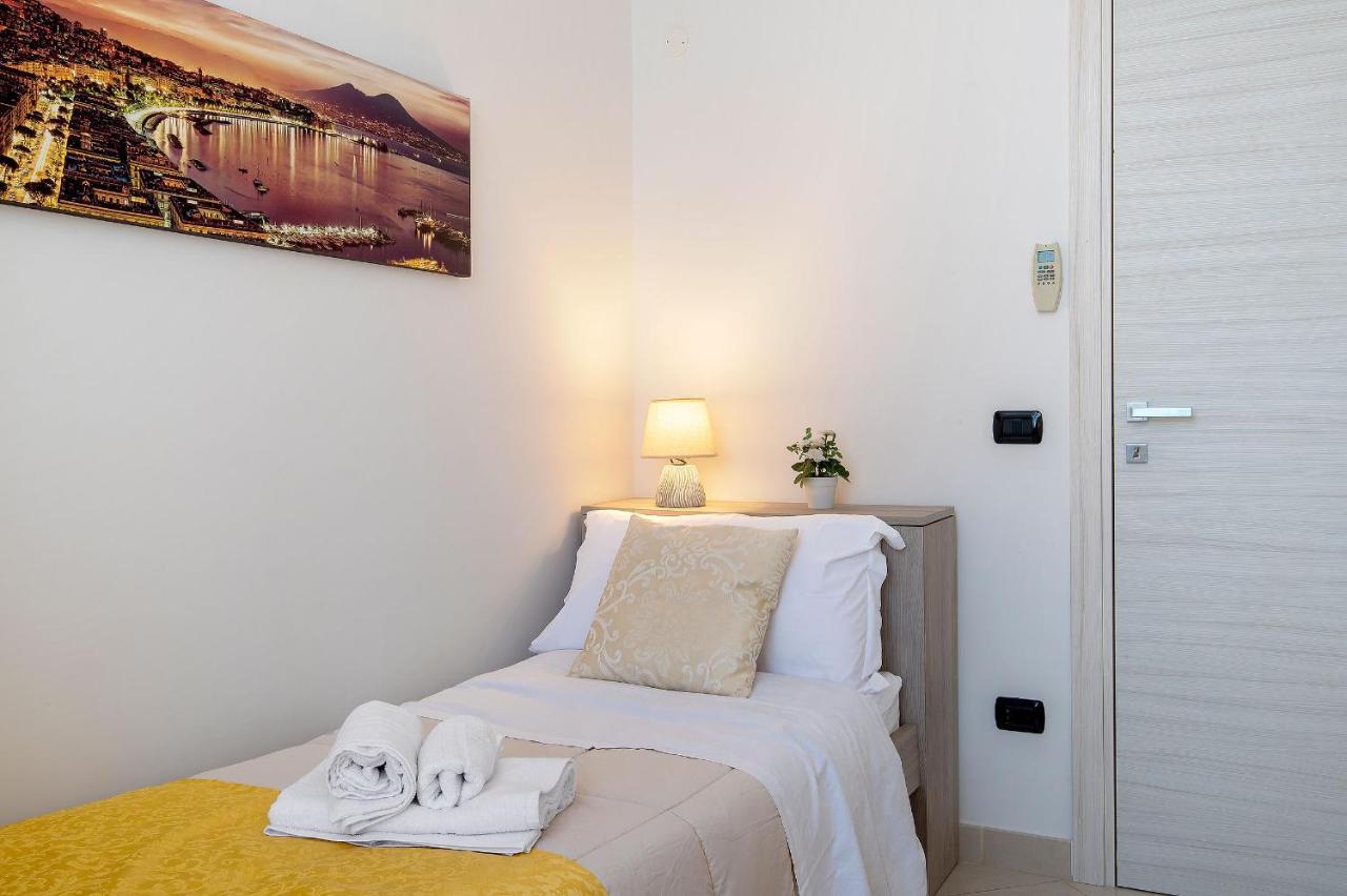 La Preziosa Apartment Duomo Naples Exterior photo