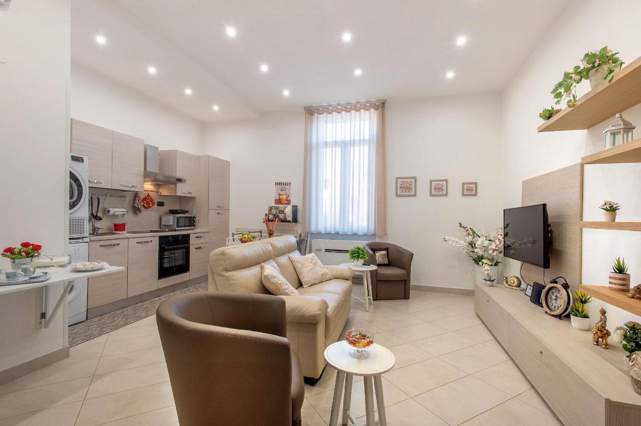 La Preziosa Apartment Duomo Naples Exterior photo